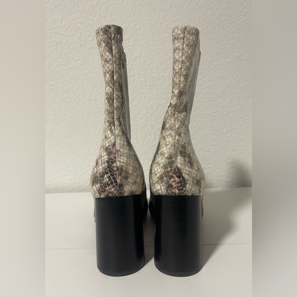 Jeffrey Campbell Siren Snakeskin Python Ankle Boots Block Heel Size 9 - Picture 5 of 12